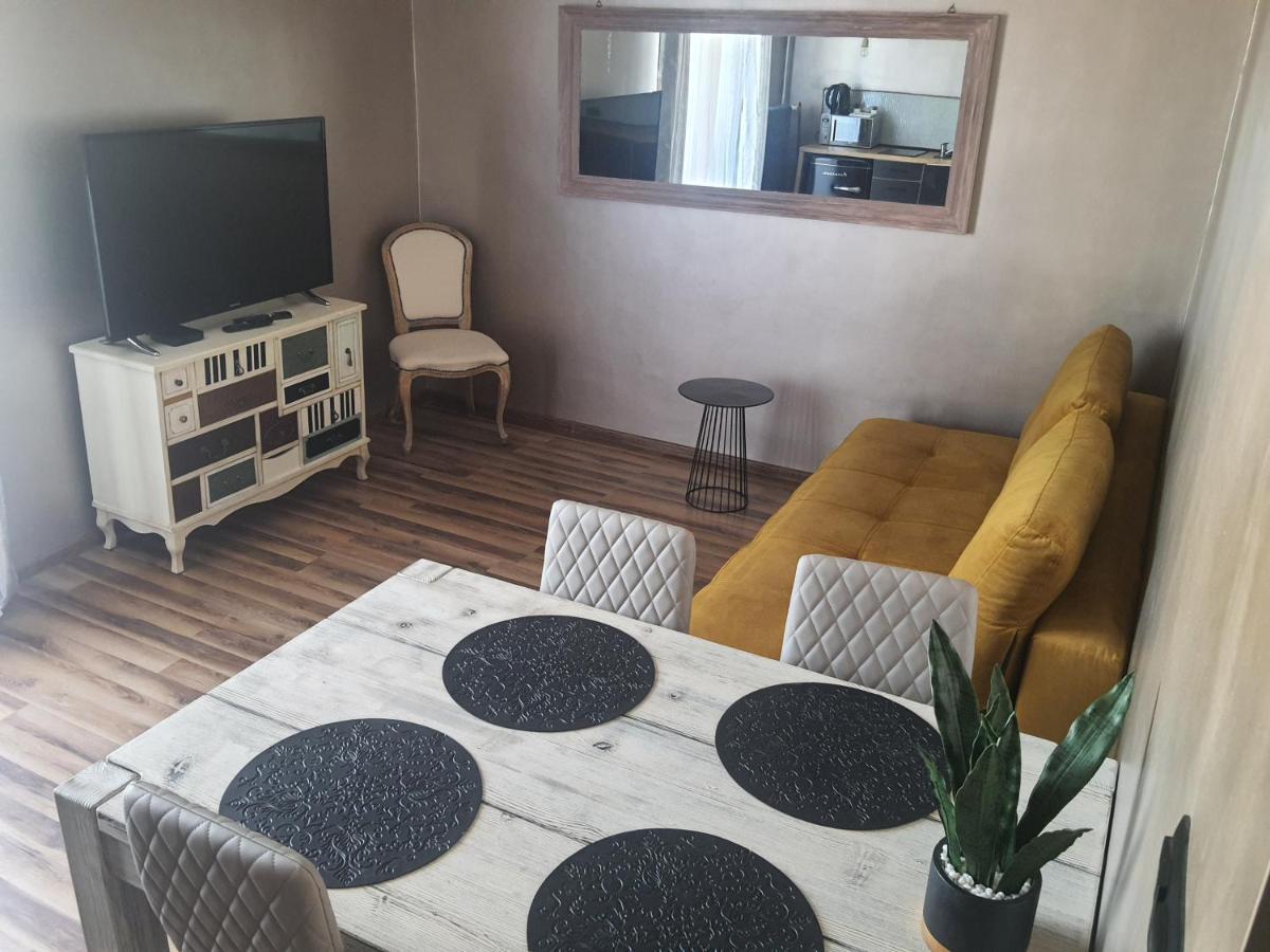 Apartament Nad Fontanna Apartman Malbork Kültér fotó